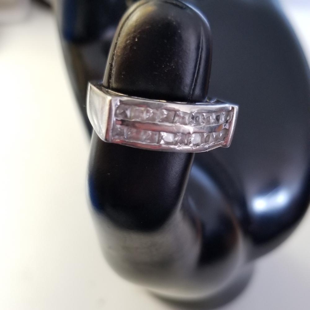 🎀 **4 FOR $35** 🎀 925 sterling silver ring
